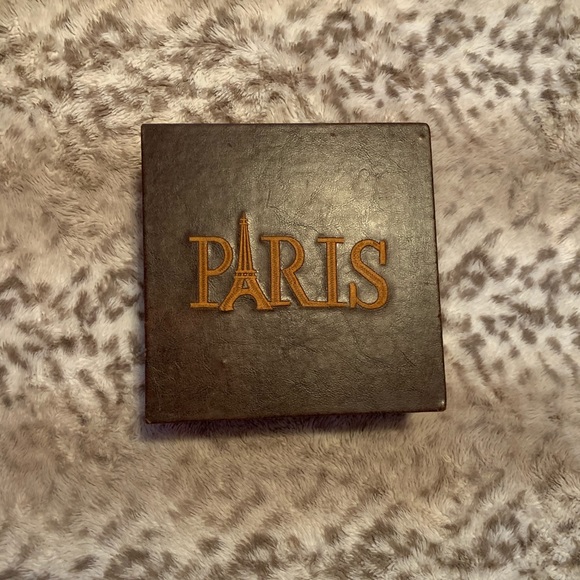 Paris Box - Picture 3 of 8